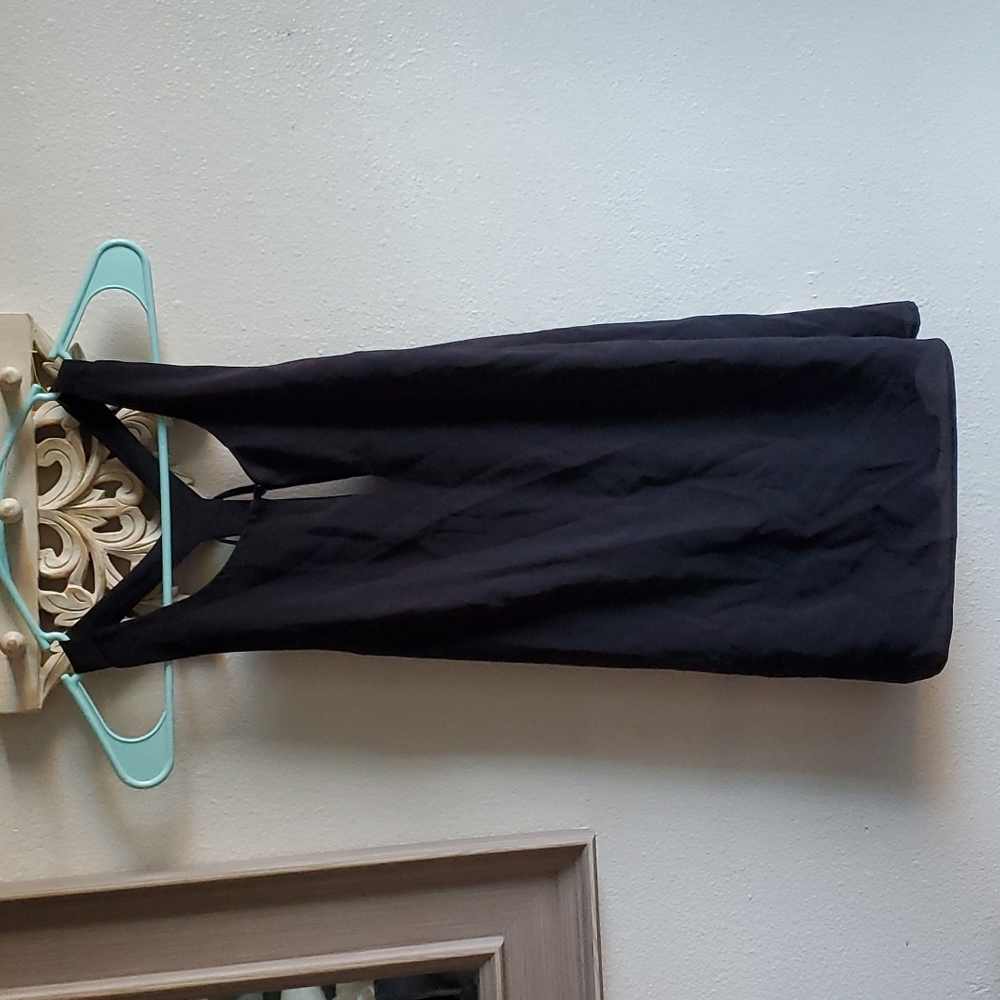 Lined sleeveless top